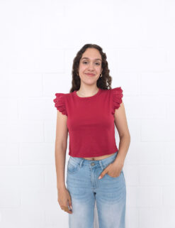 Camiseta volante bordado suizo