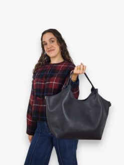 Chaqueta cuadros sin cuello 4-Photoroom