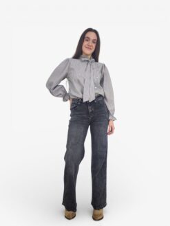 Jeans negro lavado-Photoroom