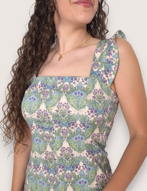 Vestido tirante volantito