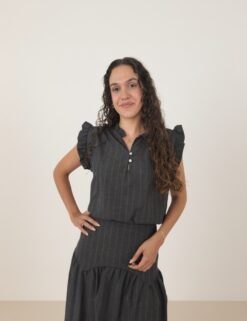 Blusa Nerea 1 Blusa pico Nerea