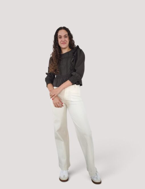IMG_20260916_185539 Blusa volantes Roma