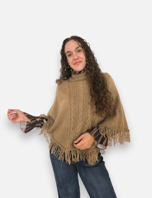 Poncho punto Greta